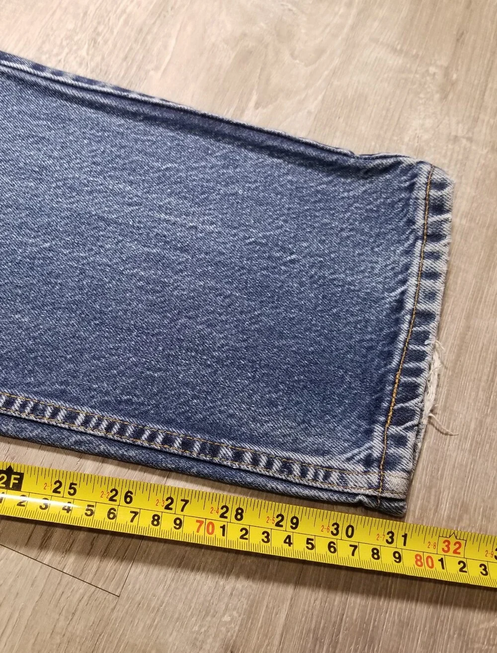 Vintage Y2K Levis 505 Jeans Mens 34x32 Blue Medium Wash Regular Fit Straight USA